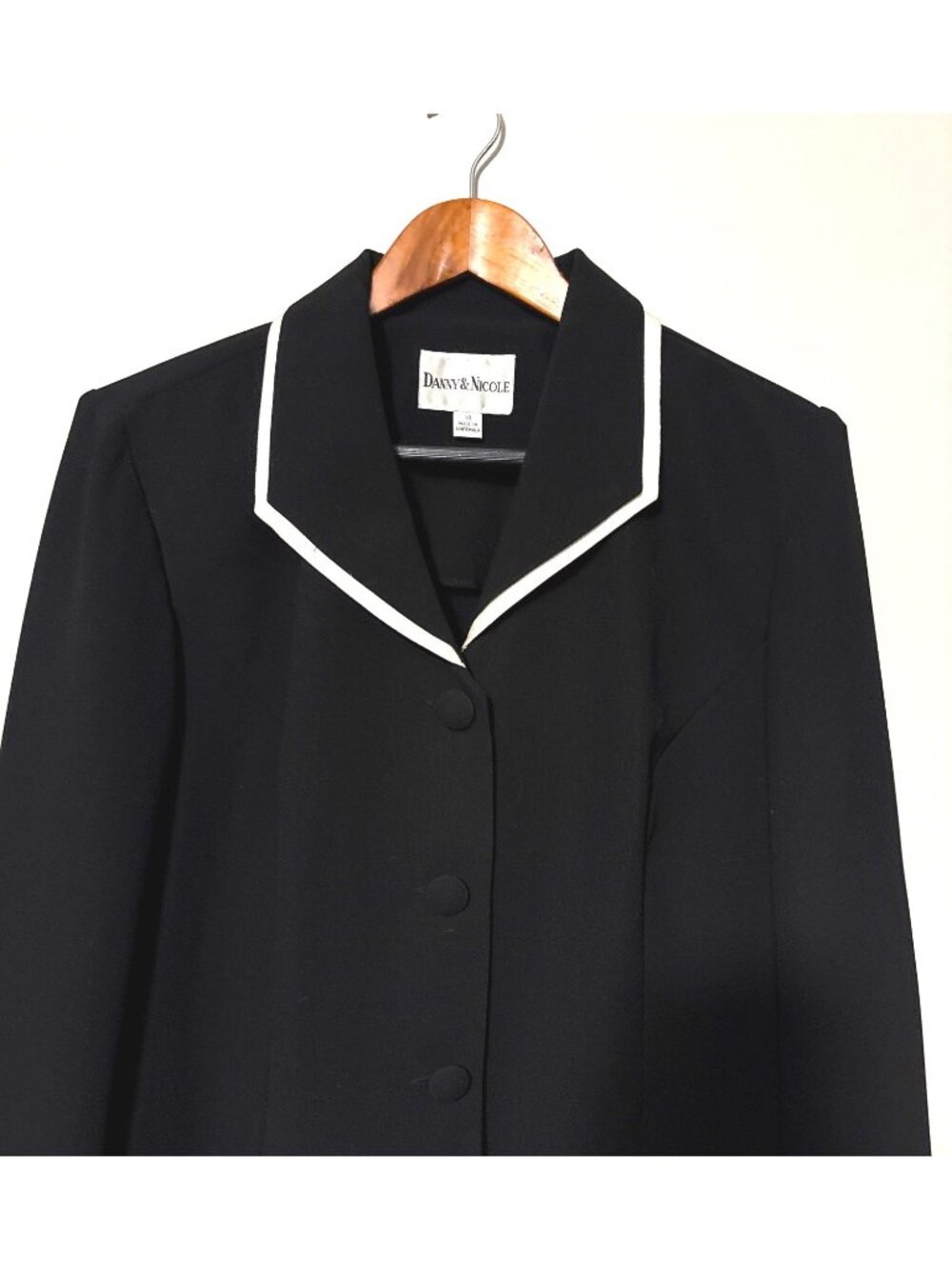 David & Nicole Womens Black 3-Piece Jacket Suit Size 14 Button-Up White Trim 100 - Picture 2 of 6